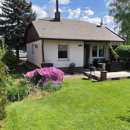 Gemuetlicher Bungalow In Cottbus - Sielow Εξωτερικό φωτογραφία